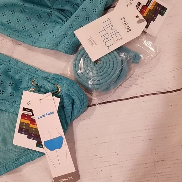 Time and Tru Bikini - Picture 4 of 6